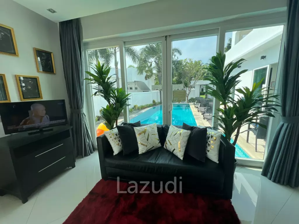 3 Beds 3 Baths 410 SQ.M. Palm Oasis Villa Pattaya