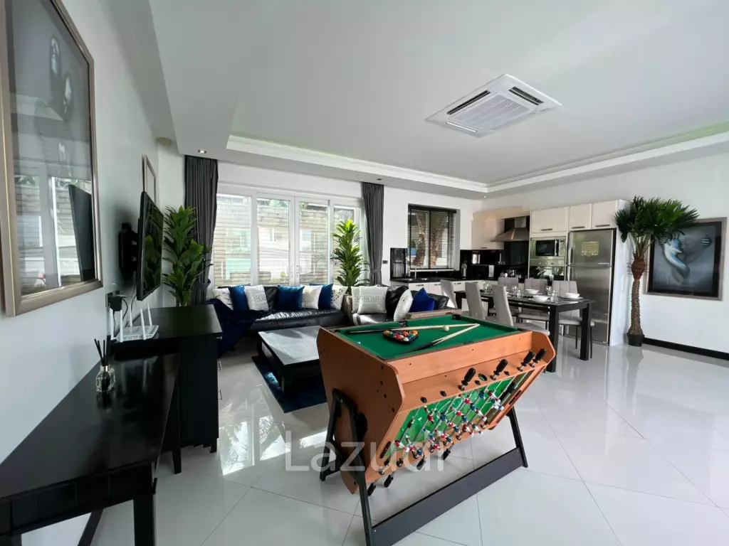 3 Beds 3 Baths 410 SQ.M. Palm Oasis Villa Pattaya