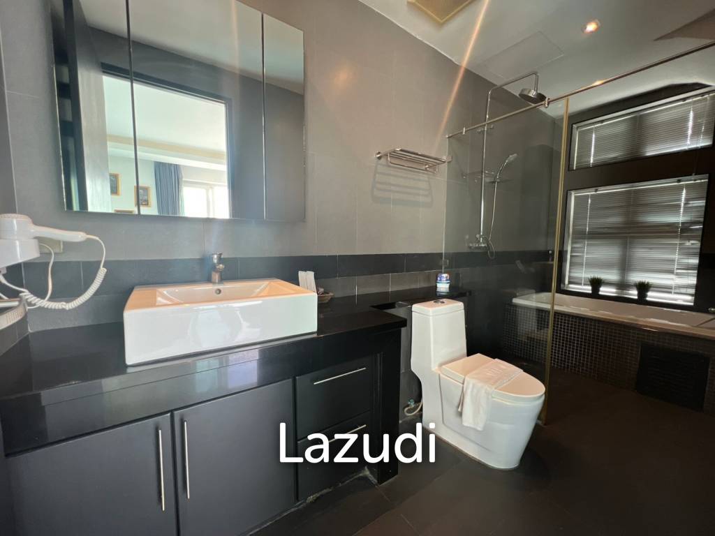 3 Beds 3 Baths 410 SQ.M. Palm Oasis Villa Pattaya