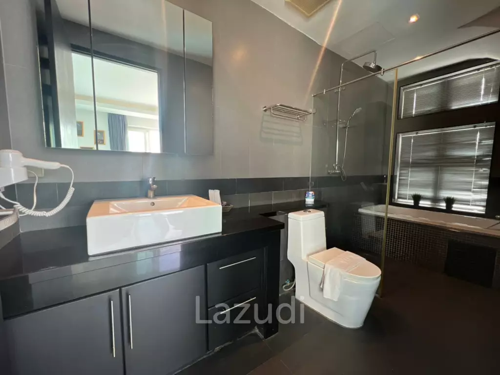 3 Beds 3 Baths 410 SQ.M. Palm Oasis Villa Pattaya