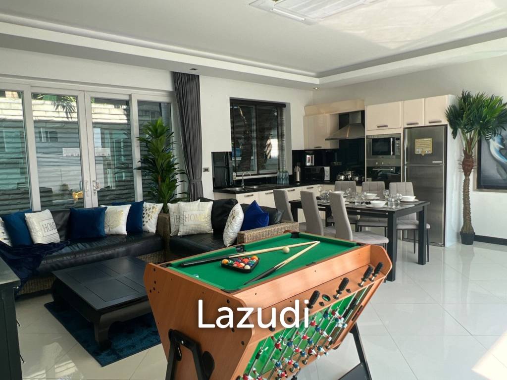 3 Beds 3 Baths 410 SQ.M. Palm Oasis Villa Pattaya