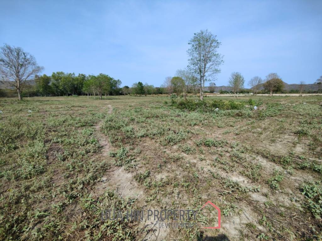 1 Rai Prime Land For Home Building Plot Near Black Mountain Golf