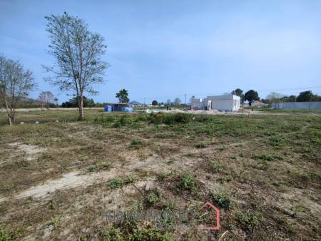 1 Rai Prime Land For Home Building Plot Near Black Mountain Golf