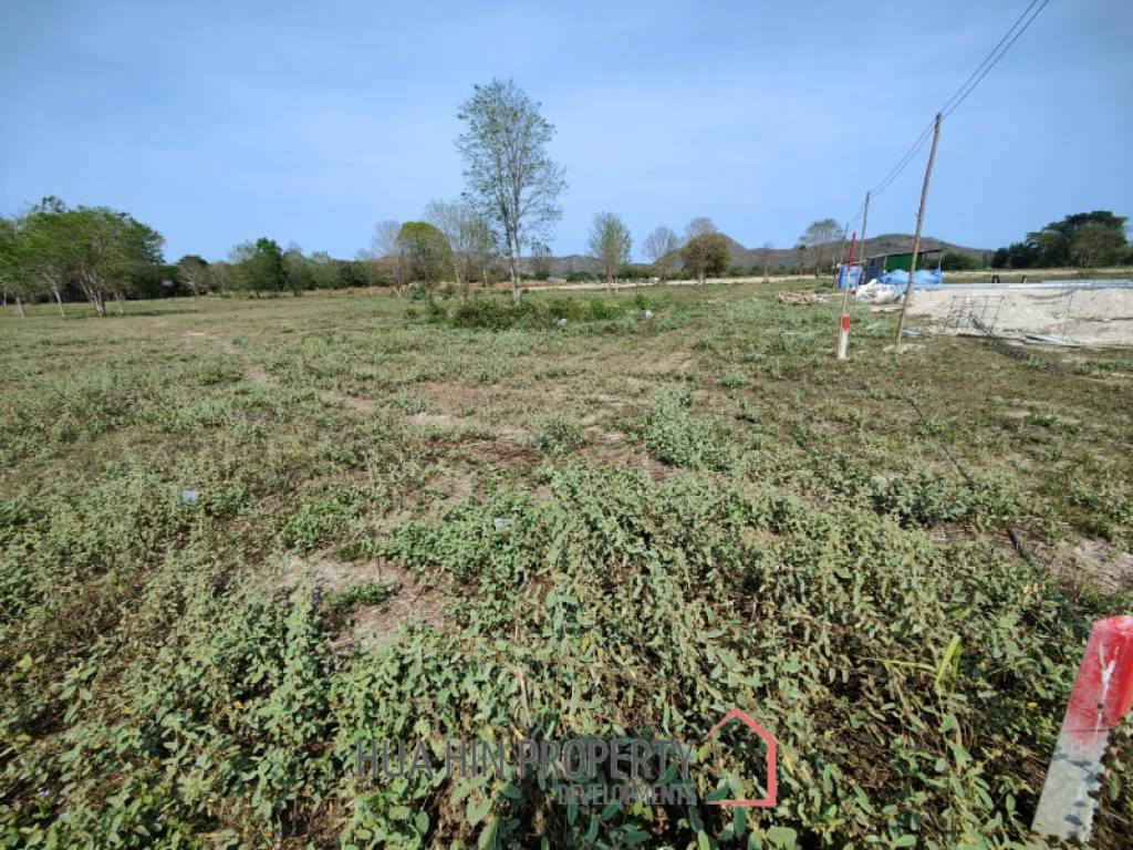1 Rai Prime Land For Home Building Plot Near Black Mountain Golf