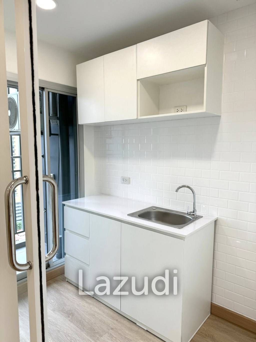 1 Bedrooms 1 Bathrooms 30.42 SQ.M The leaf