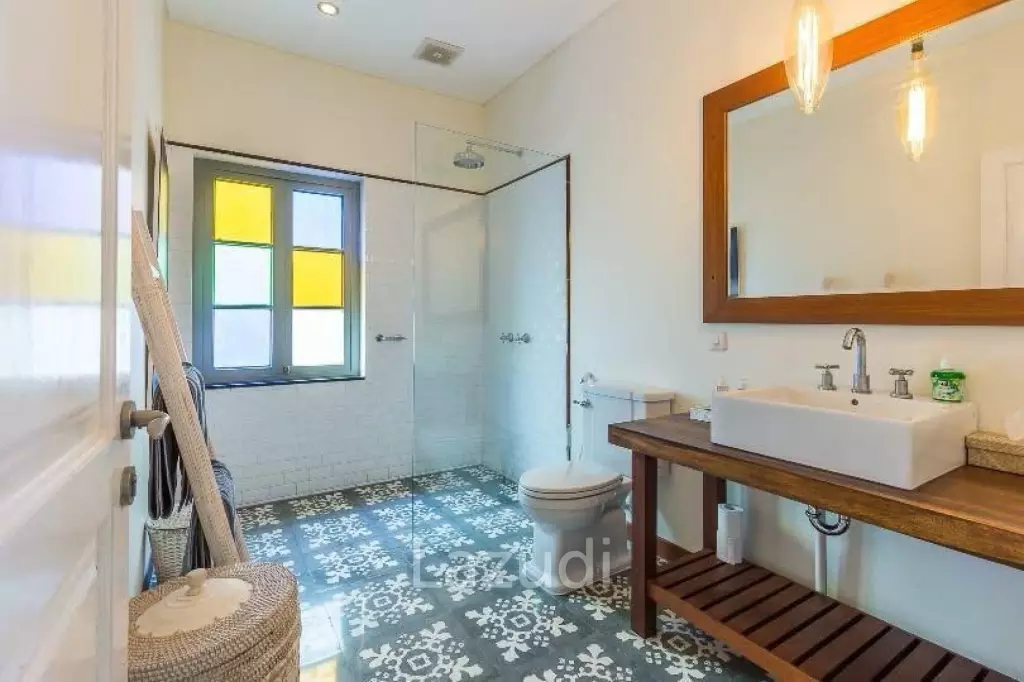 Walking distance to the beach in Seminyak