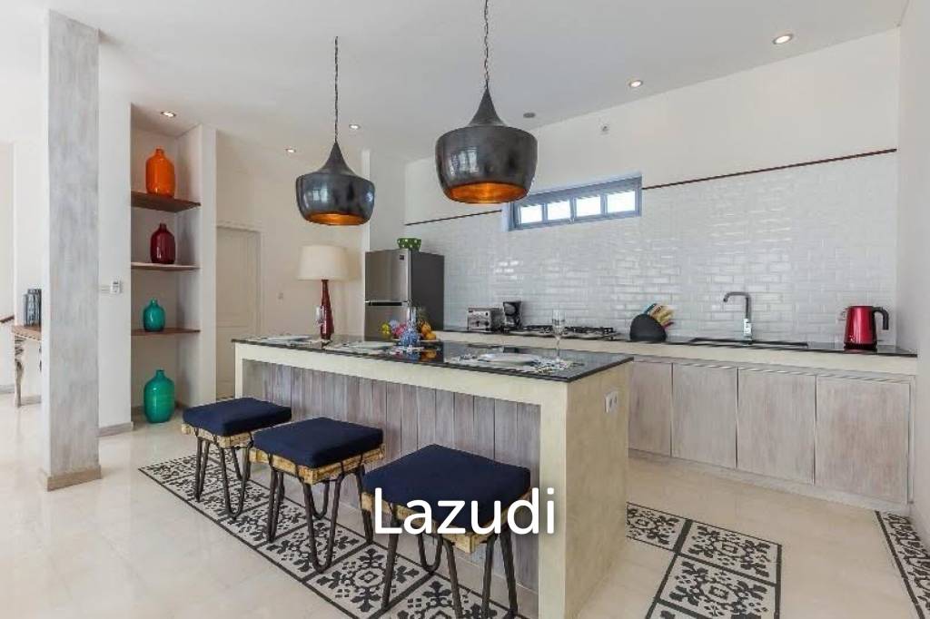Walking distance to the beach in Seminyak