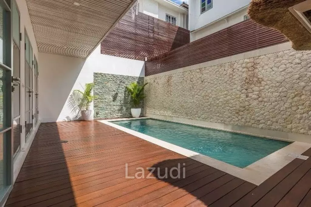 Walking distance to the beach in Seminyak