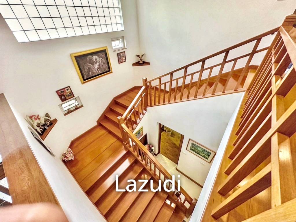 5 Bed 7 Bath Detached Home in Grand Canal Prachachean