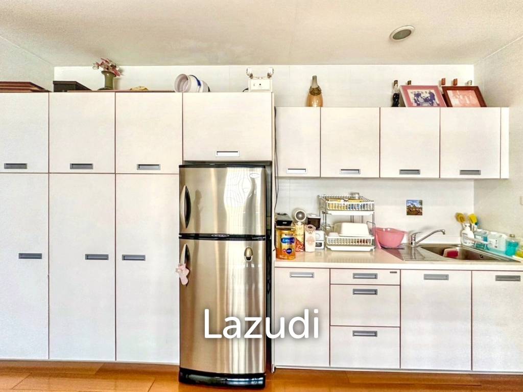 5 Bed 7 Bath Detached Home in Grand Canal Prachachean