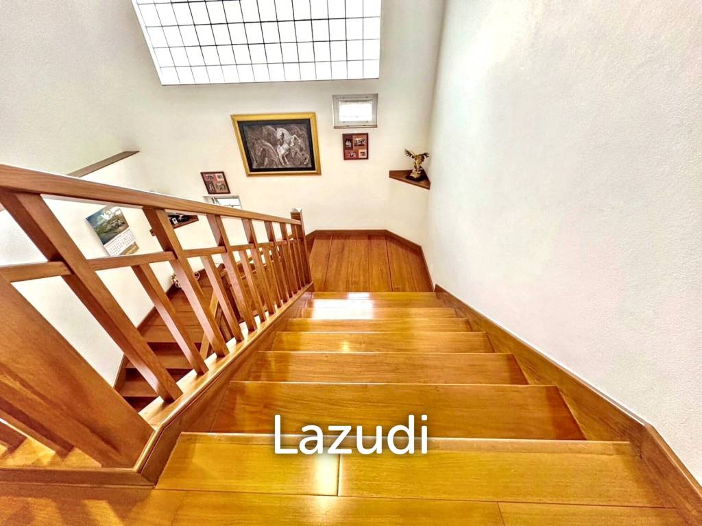 5 Bed 7 Bath Detached Home in Grand Canal Prachachean