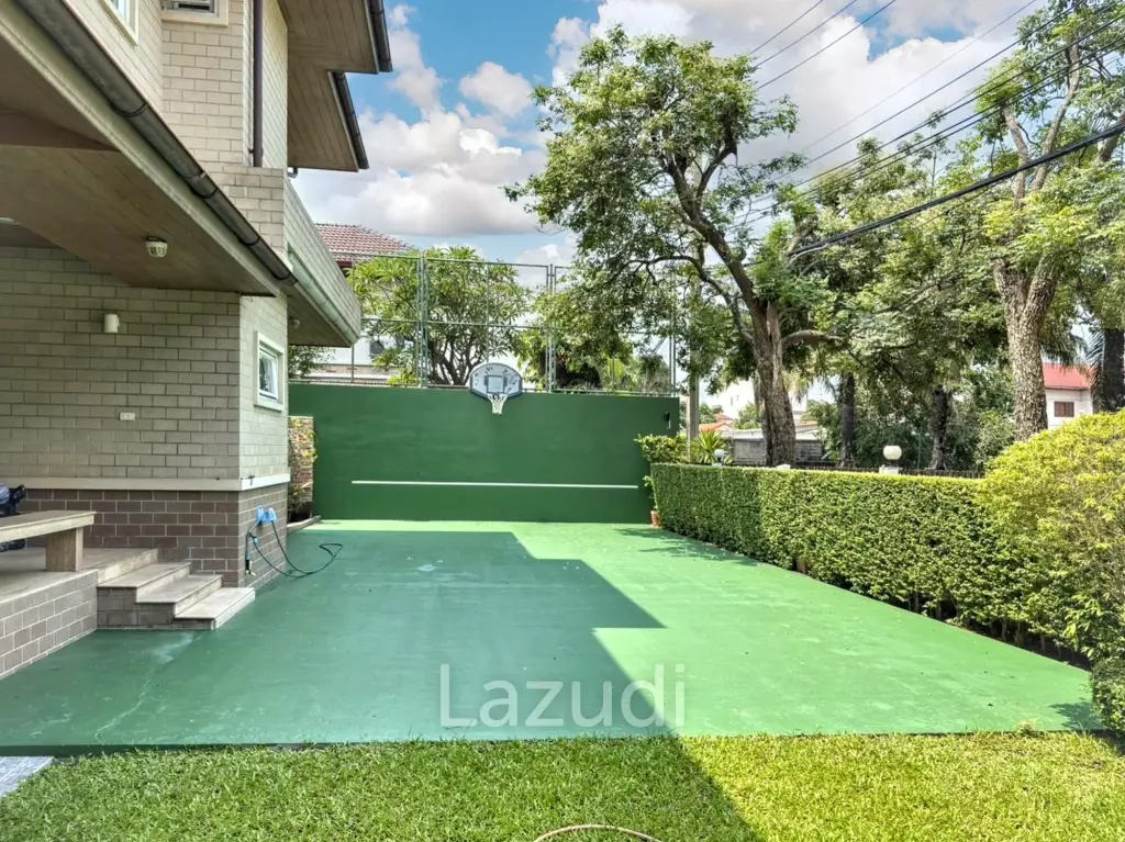 5 Bed 7 Bath Detached Home in Grand Canal Prachachean