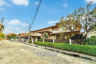 5 Bed 7 Bath Detached Home in Grand Canal Prachachean