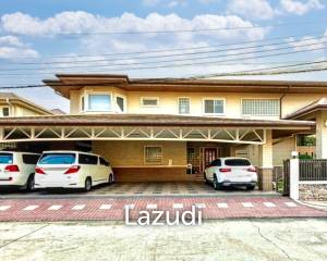 5 Bed 7 Bath Detached Home in Grand Canal Prachachean