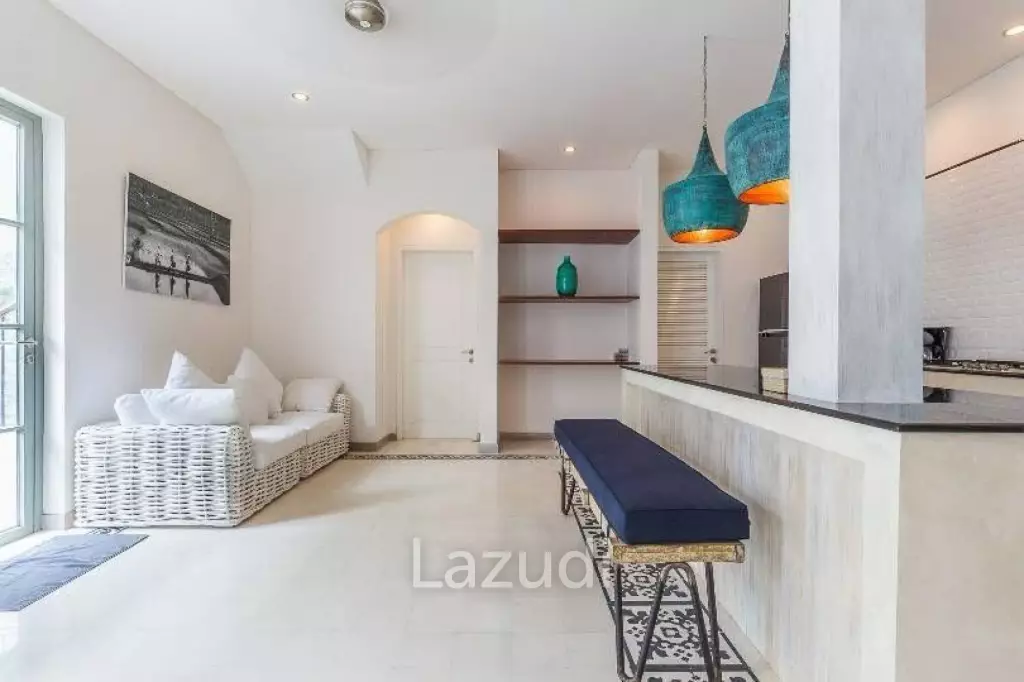 Rental Income generator Walking distance to the beach