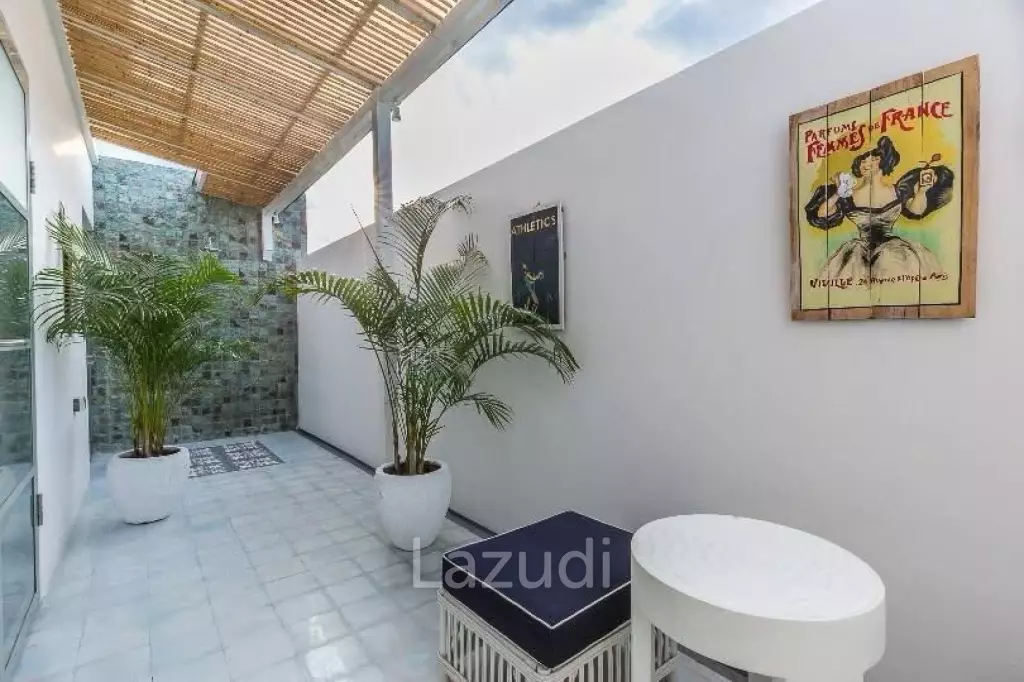 Rental Income generator Walking distance to the beach
