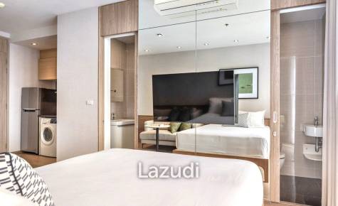 Studio 1 Bath 29 SQ.M Park Origin Phromphong