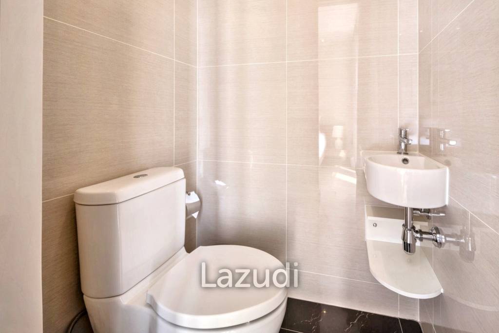 Studio 1 Bath 29 SQ.M Park Origin Phromphong