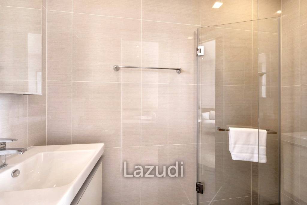 Studio 1 Bath 29 SQ.M Park Origin Phromphong