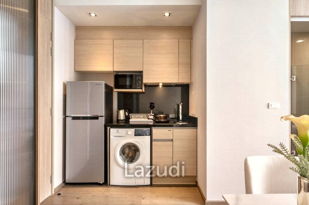 Studio 1 Bath 29 SQ.M Park Origin Phromphong