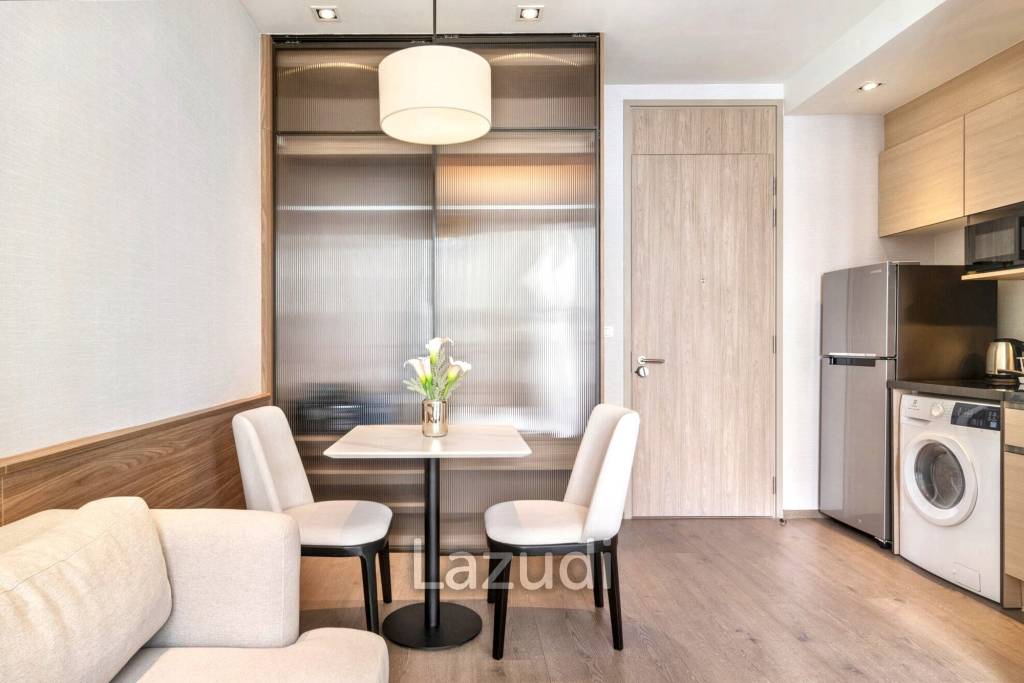 Studio 1 Bath 29 SQ.M Park Origin Phromphong