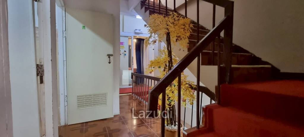 200 SQ.M. Massage Shop for Sale in South Pattaya
