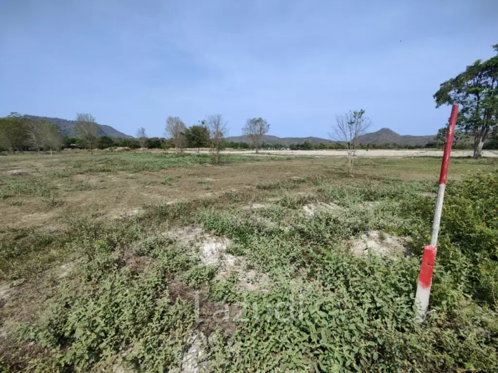 Prime Land 2 Rai For Home Building Plot Near Black Mountain Golf