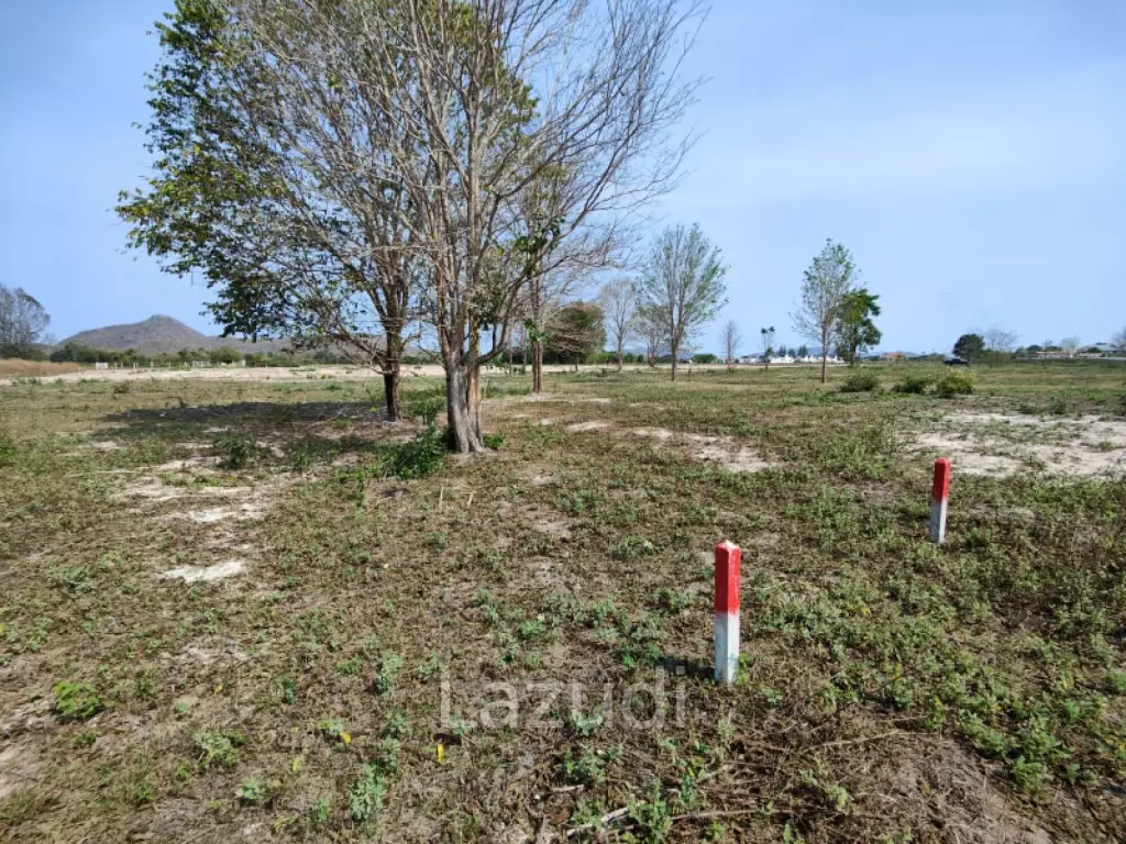 Prime Land 2 Rai For Home Building Plot Near Black Mountain Golf