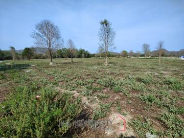 Prime Land 2 Rai For Home Building Plot Near Black Mountain Golf