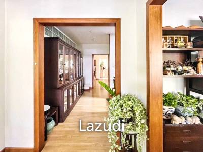 3 Bed 4 Bath 320 SQ.M Grand Canal Prachachean