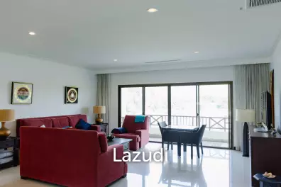 PALM HILLS CONDO : Great 3 Bed condo on the golf course