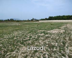 200 SQWA Home Building Plot ​Located Near Black Mountain Golf Course