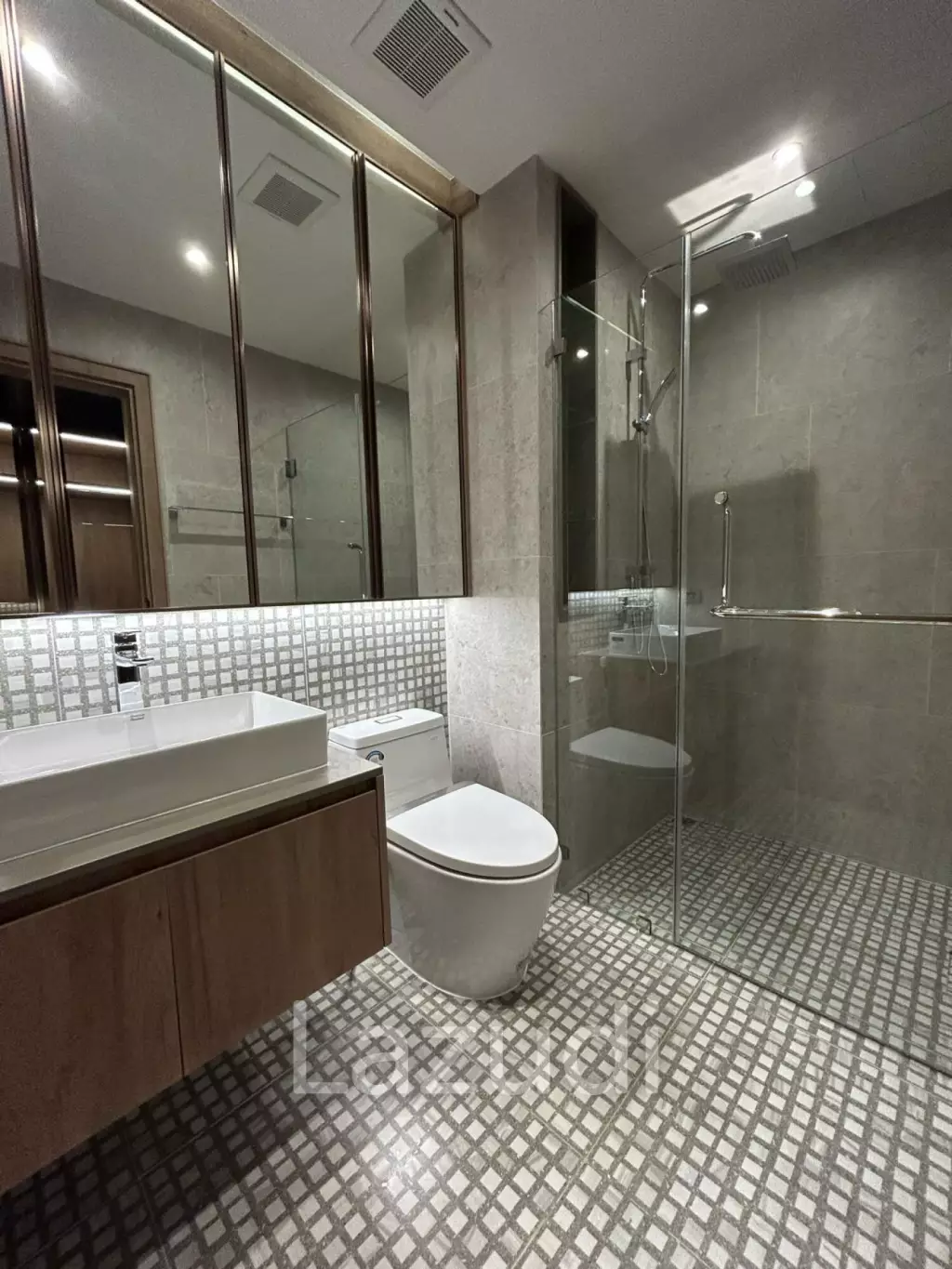 1 Bedroom 40 SQ.M Bellevue Beachfront For Sale