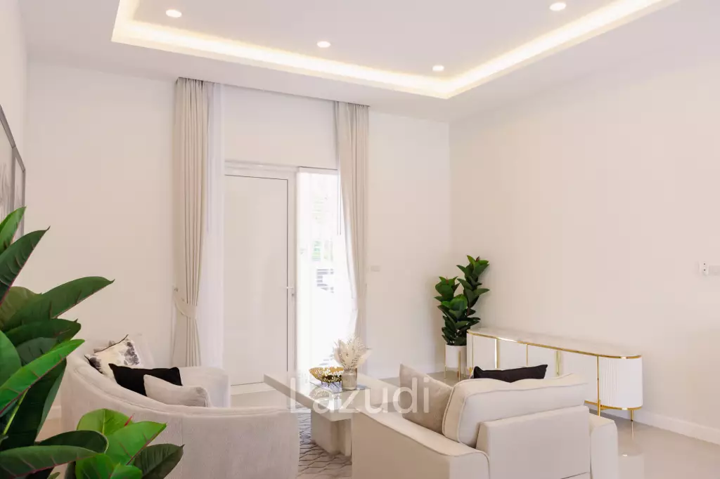 3 Bed 4 Bath 264.7 SQ.M Woodlands Residence