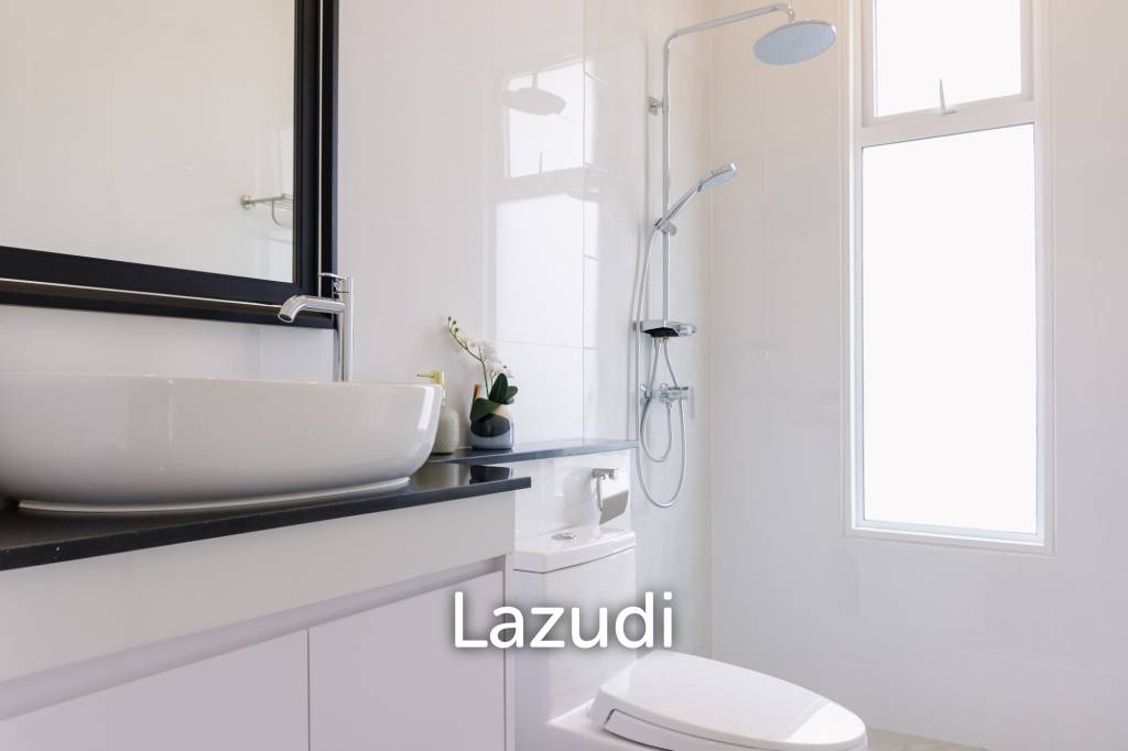 3 Bed 4 Bath 264.7 SQ.M Woodlands Residence