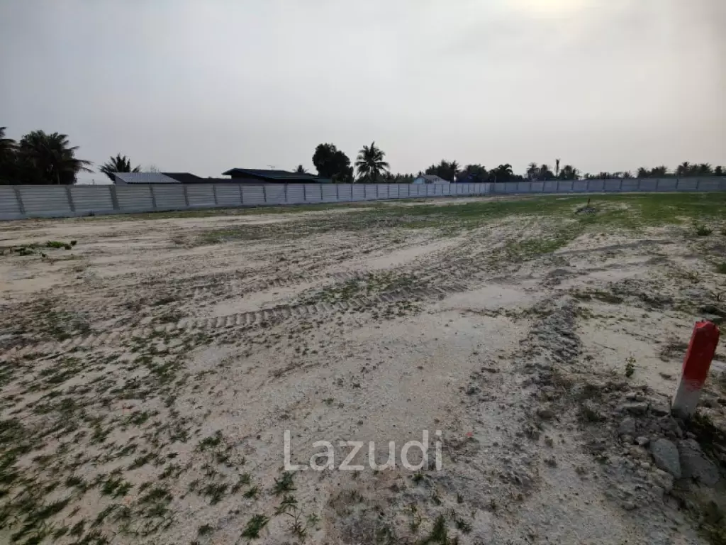 Home Building Plot 200 SQWA ​Located Near Black Mountain Golf Course