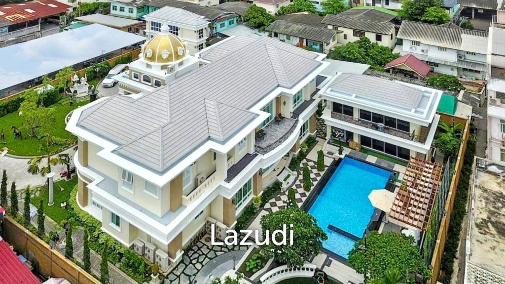 5 Bed 6 Bath Luxury Mansion in Central Bangkok – 517 SQ.W. of Land, Pool, Office Buildin in Din Daeng District