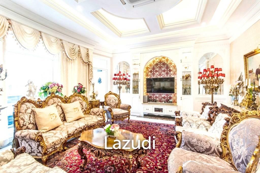 5 Bed 6 Bath Luxury Mansion in Central Bangkok – 517 SQ.W. of Land, Pool, Office Buildin in Din Daeng District