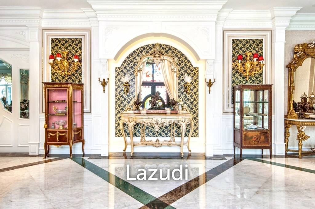 5 Bed 6 Bath Luxury Mansion in Central Bangkok – 517 SQ.W. of Land, Pool, Office Buildin in Din Daeng District