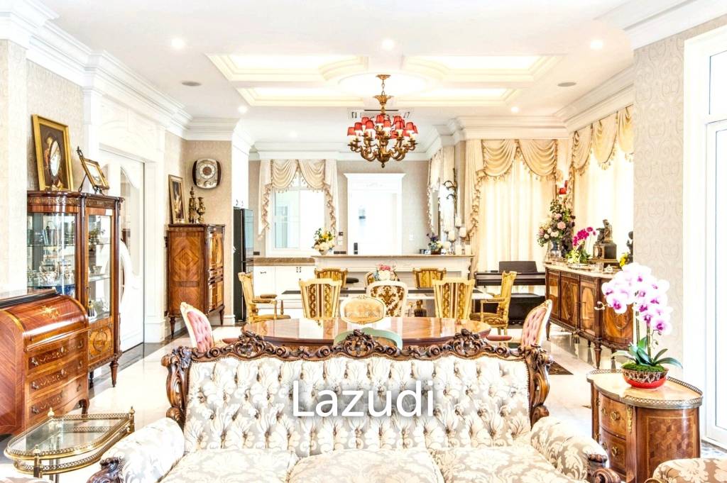 5 Bed 6 Bath Luxury Mansion in Central Bangkok – 517 SQ.W. of Land, Pool, Office Buildin in Din Daeng District