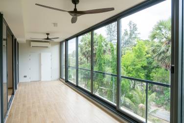 Brand New 2 Bedroom Condo At Laguna Beachside