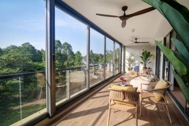 Brand New 2 Bedroom Condo At Laguna Beachside