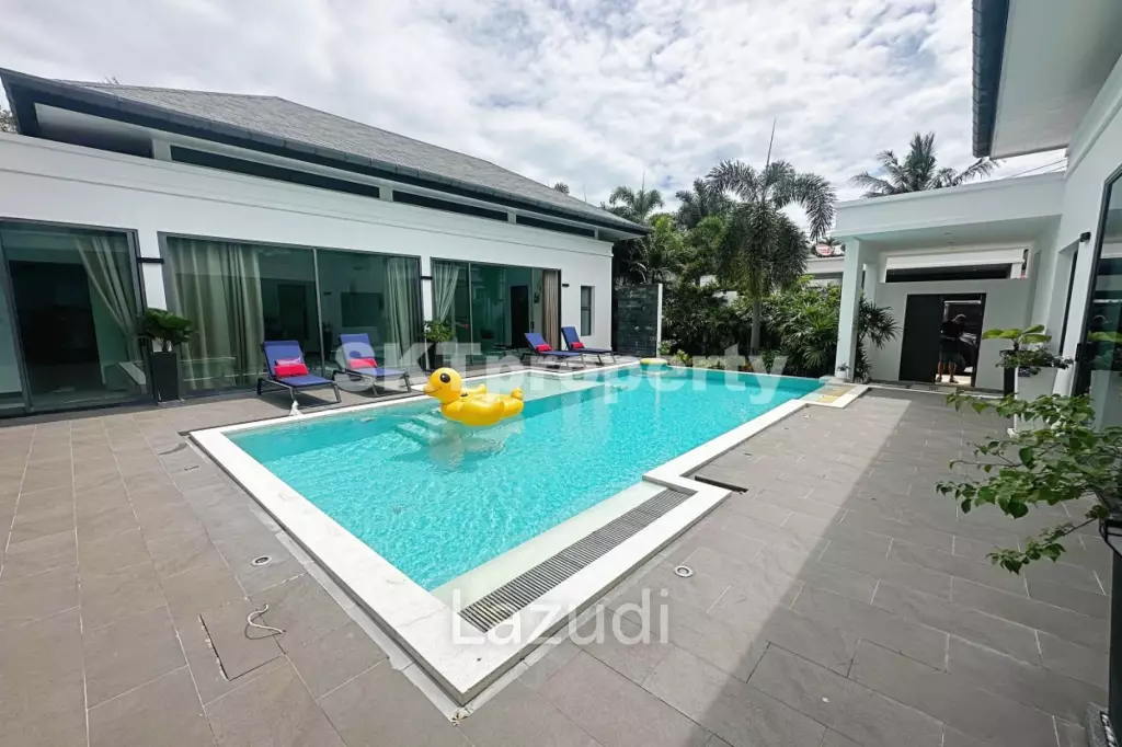 Modern Luxury Villa in Rawai Phuket for Sale
