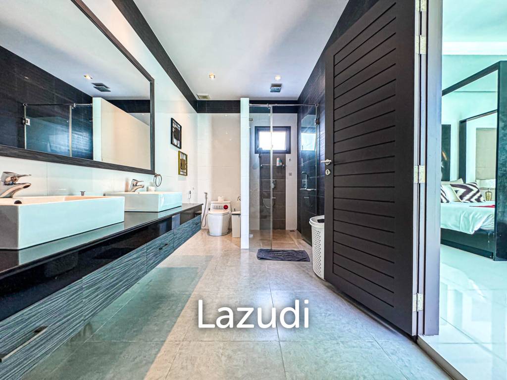 Modern Luxury Villa in Rawai Phuket for Sale