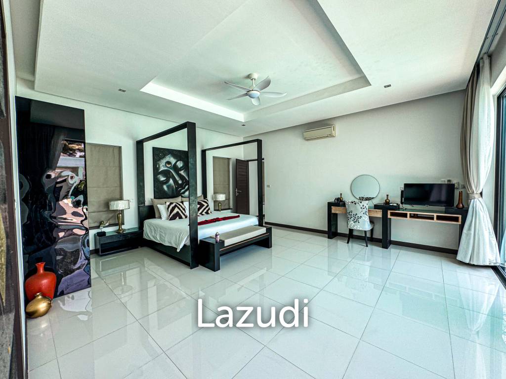 Modern Luxury Villa in Rawai Phuket for Sale