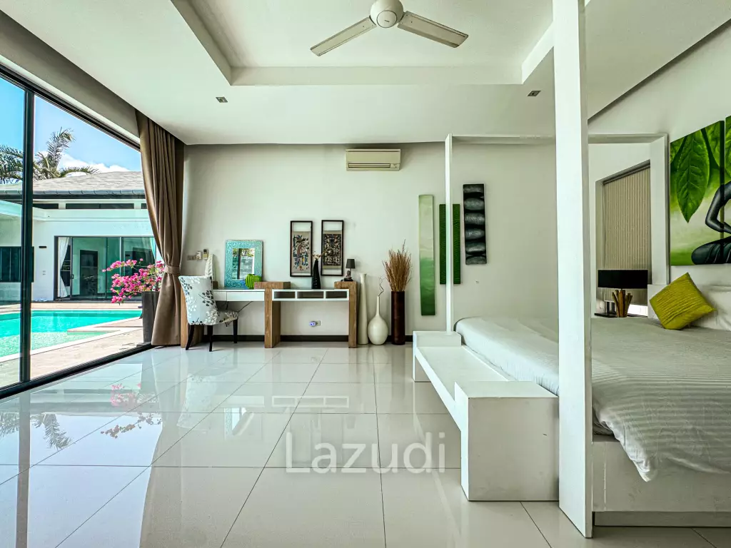 Modern Luxury Villa in Rawai Phuket for Sale