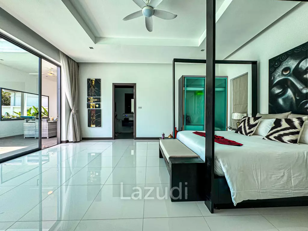 Modern Luxury Villa in Rawai Phuket for Sale