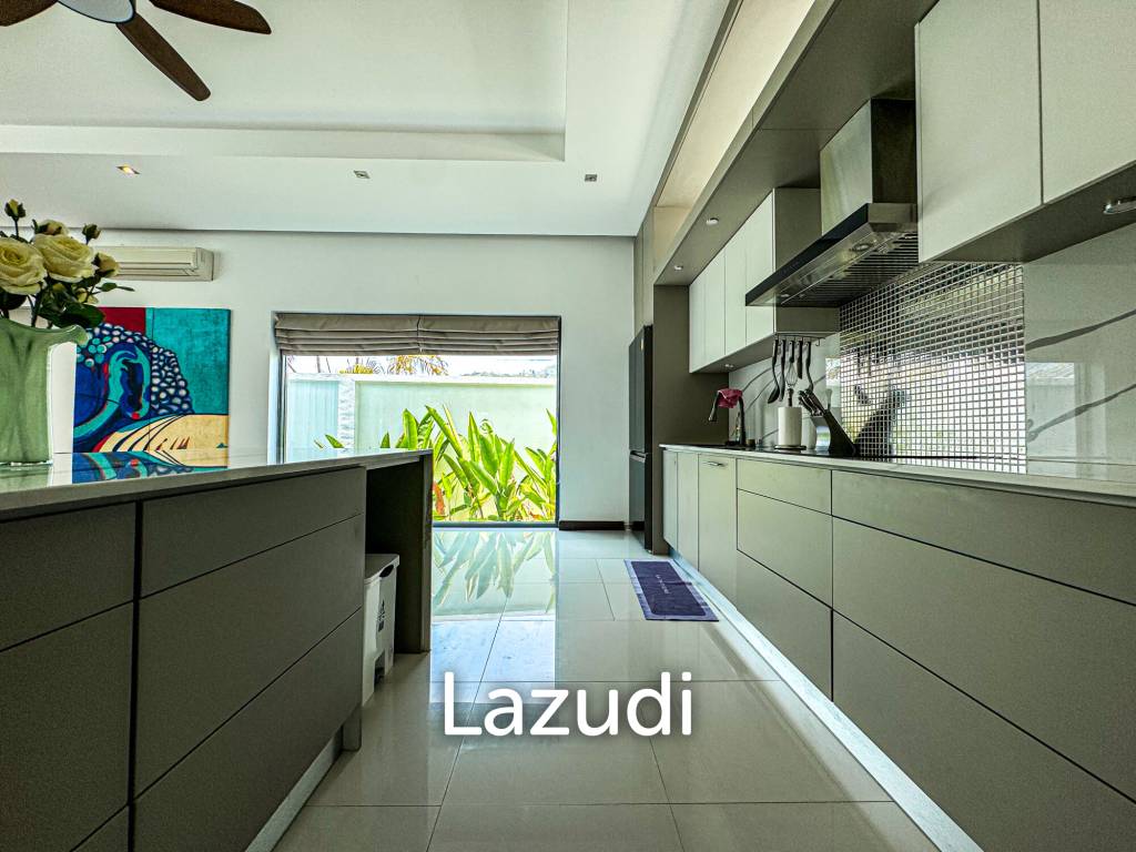 Modern Luxury Villa in Rawai Phuket for Sale