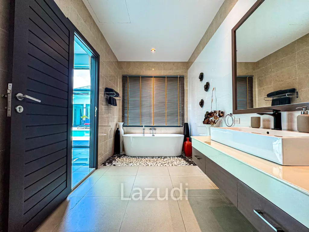 Modern Luxury Villa in Rawai Phuket for Sale