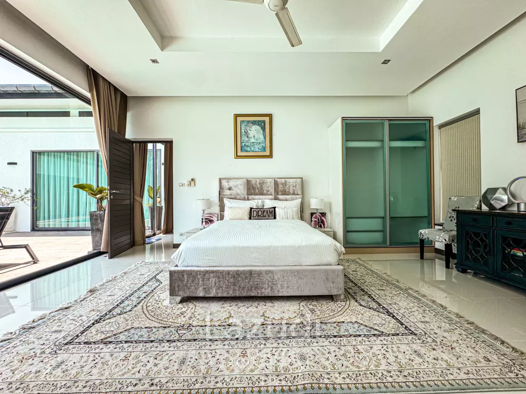Modern Luxury Villa in Rawai Phuket for Sale